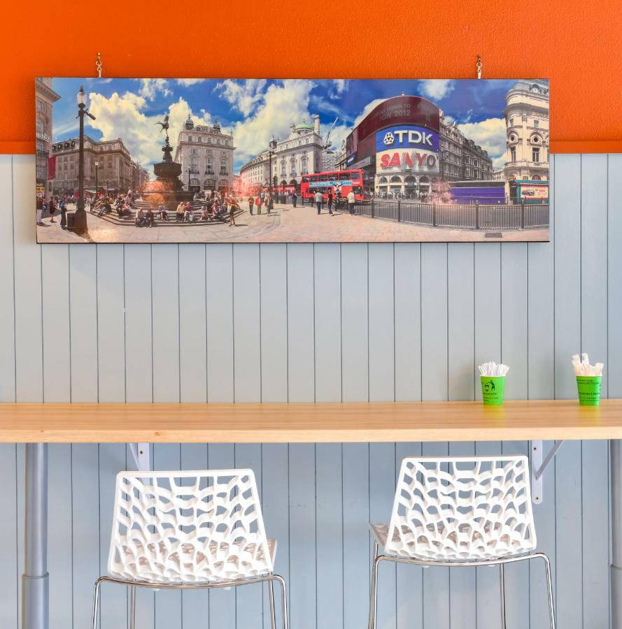 Brit Hotel Macon Nord Autoroute Du Soleil Εξωτερικό φωτογραφία
